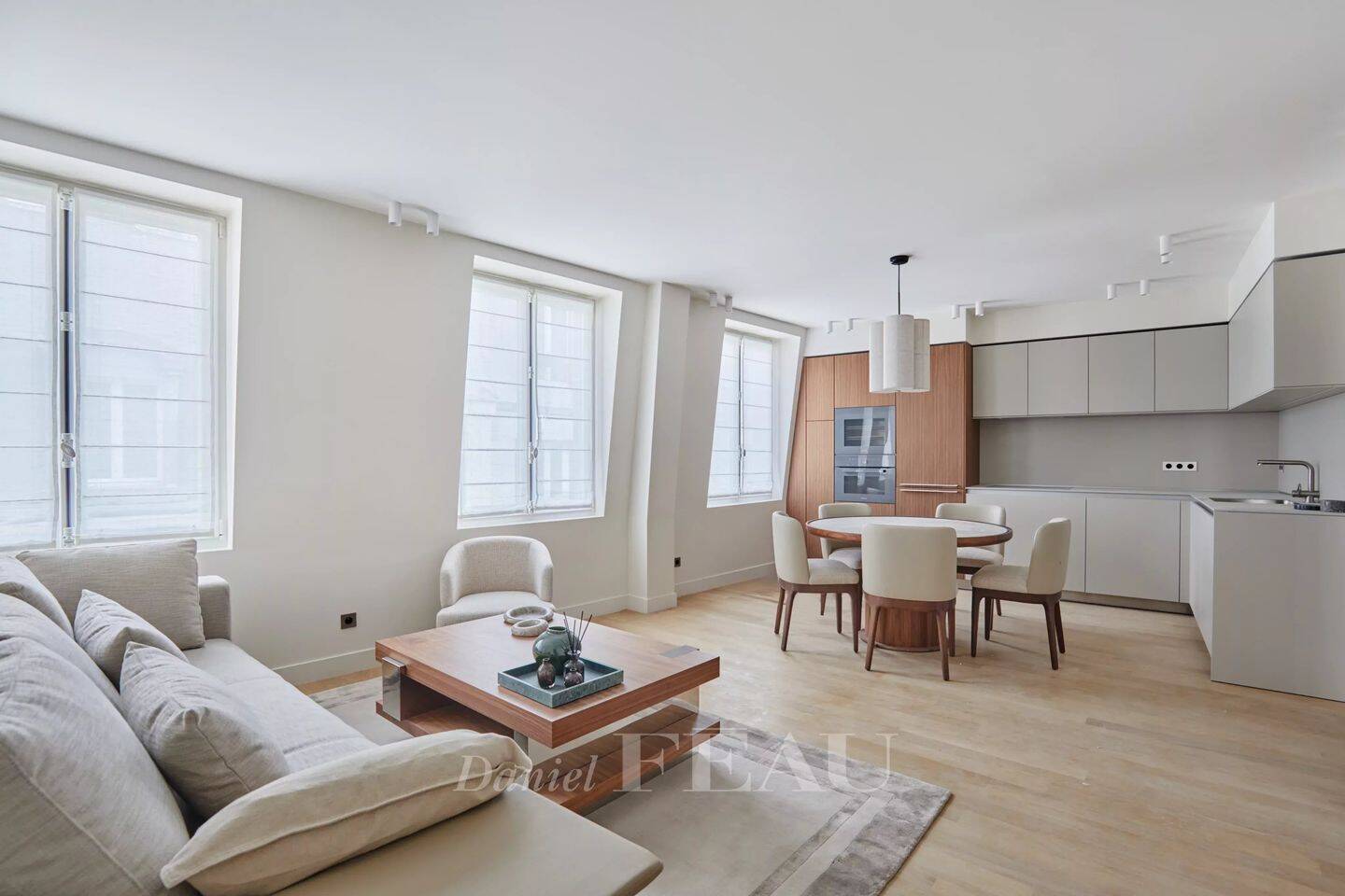 Appartement 3 pièces 62 m² · à Paris 8ème Arrondissement · 62,2 m² · 5 900 €/mois