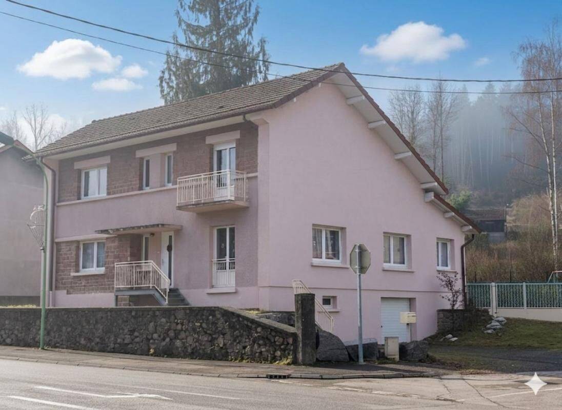 Maison 6 pièces 200 m² · à Fraize · 200 m² · 215 000 €