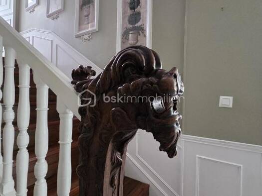 Maison à vendre 299 000 € 10 pièces 5 chambres 315 m² 634 m² de terrain Centre Ville Saint-Maixent-l'École 79400