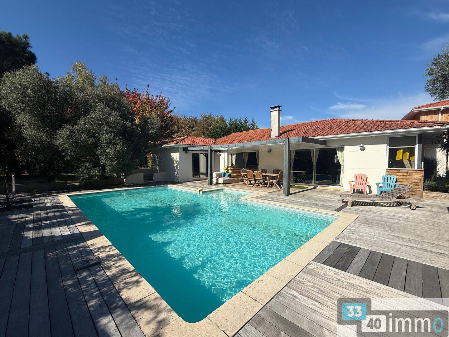 Maison 7 pièces 270 m² · à Salles · 270 m² · 797 000 €