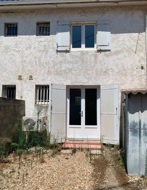 Maison 2 pièces 50 m² · à Saint-Denis-de-Pile · 50 m² · 550 €