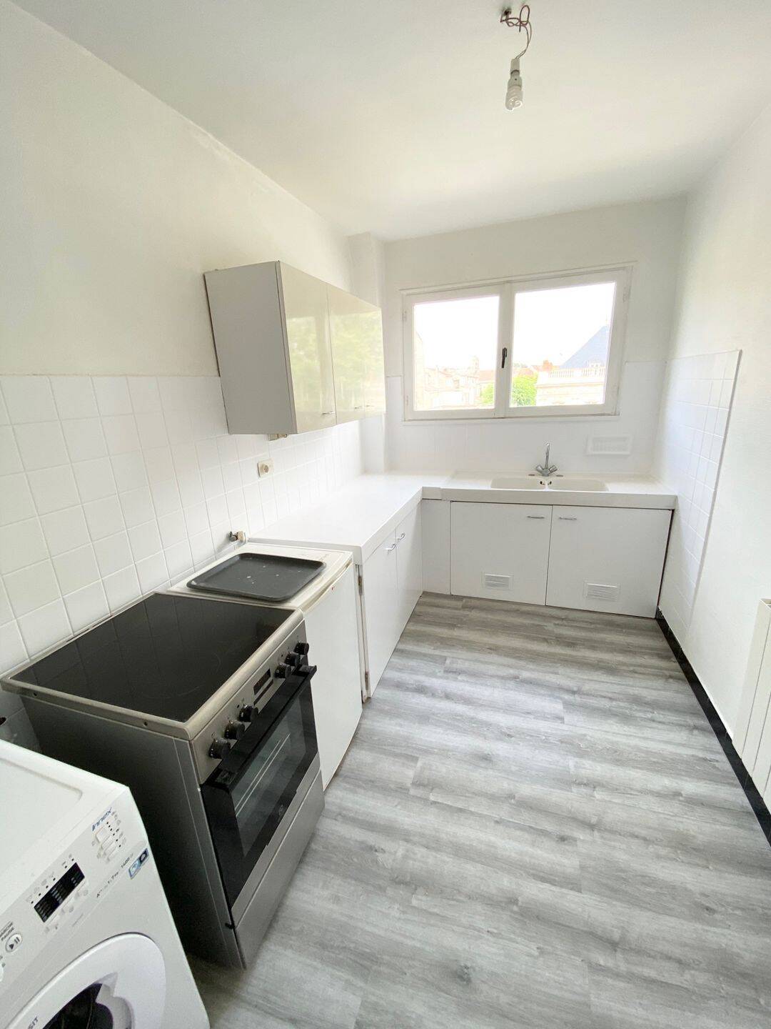Appartement 1 pièce 35 m² · à Bordeaux · 35 m² · 750 €/mois