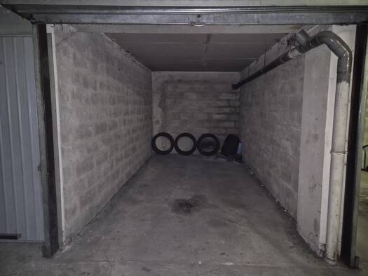 Parking à vendre 35 000 € 12 m² Saint-Laurent-du-Var 06700