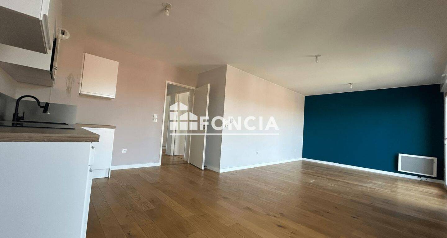 Appartement 4 pièces 79 m² · à Lens · 79,3 m² · 910 €/mois