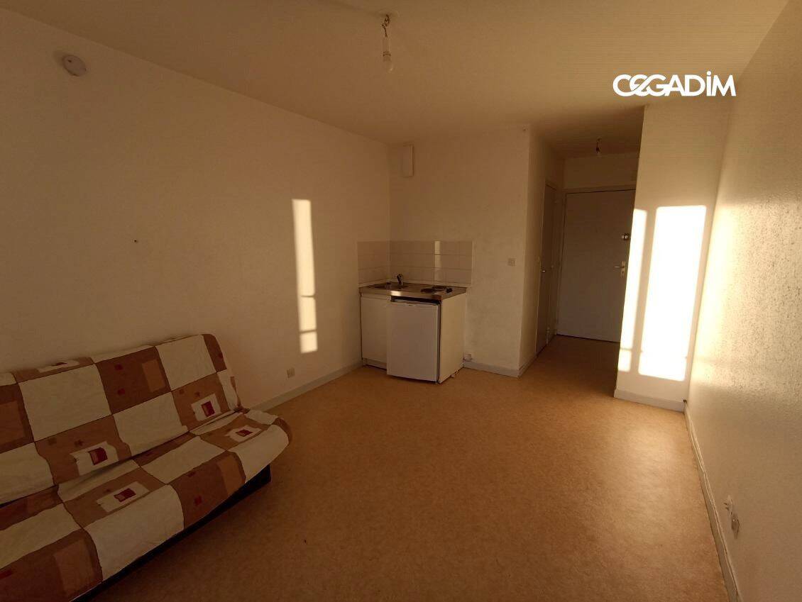 Appartement 1 pièce 18 m² · à Clermont-Ferrand · 18,3 m² · 360 €/mois