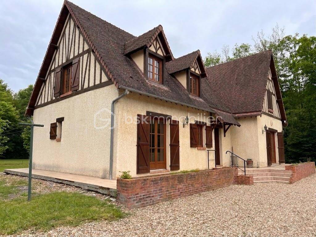 Maison 4 pièces 173 m² · à Aulnay-sur-Iton · 173 m² · 323 000 €