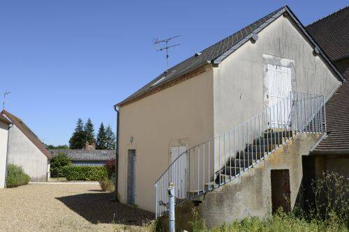 Appartement 2 pièces 56 m² · à Savigny-en-Sancerre · 56 m² · 412 €
