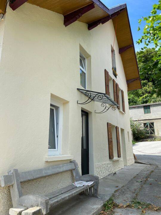 Maison 4 pièces 110 m² · à Montchaboud · 110 m² · 1 200 €/mois
