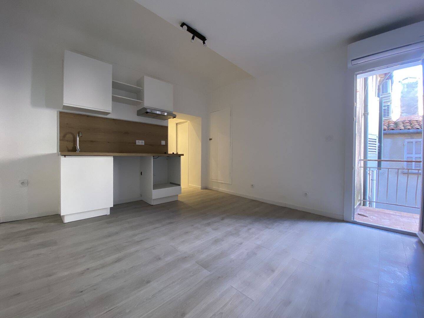 Appartement 2 pièces 32 m² · à Solliès-Pont · 32 m² · 135 000 €