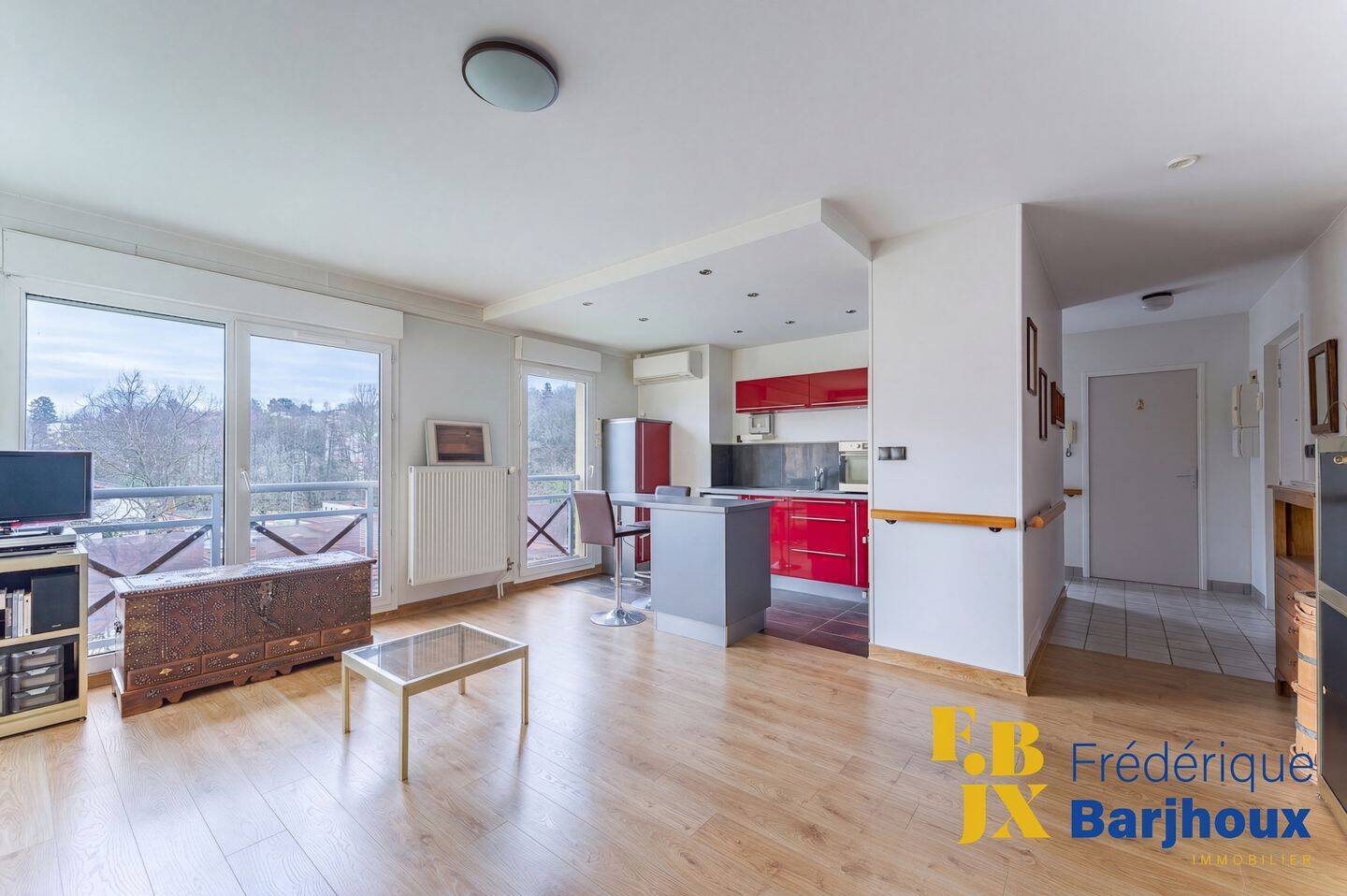 Appartement 2 pièces 58 m² · à Fontaines-Saint-Martin · 58 m² · 199 000 €
