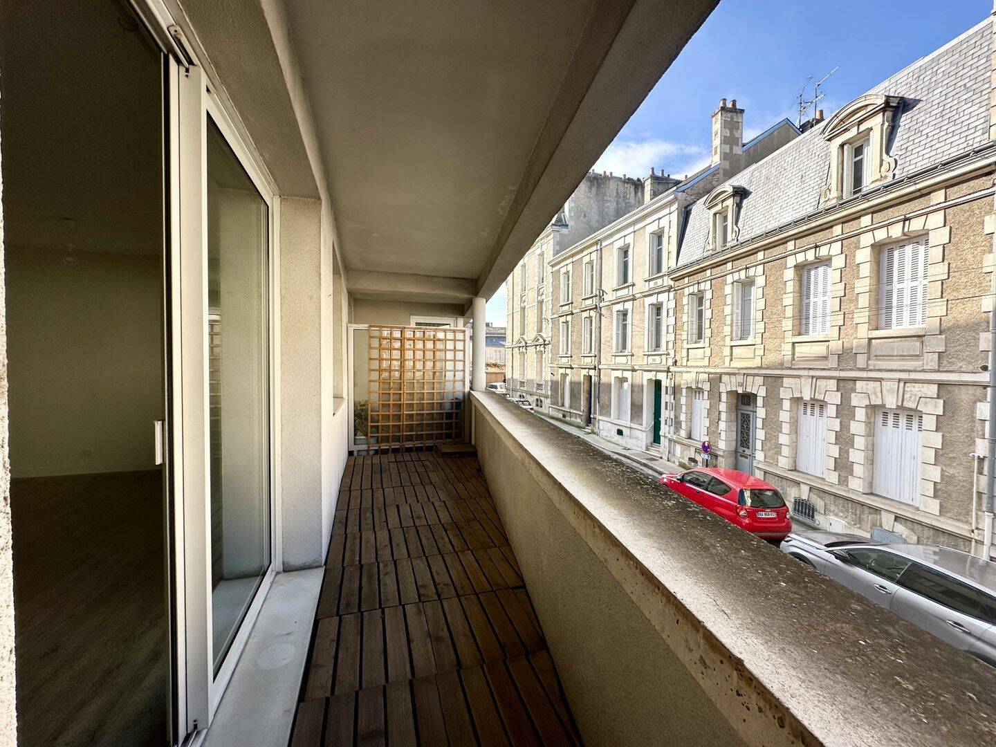 Appartement 4 pièces 107 m² · à Poitiers · 106,9 m² · 920 €