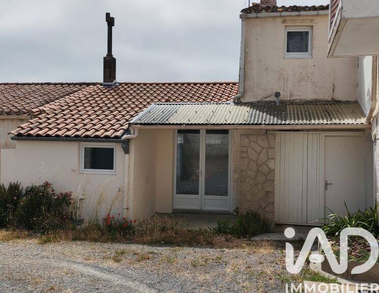 Maison 4 pièces 90 m² · à Vairé · 90 m² · 168 000 €