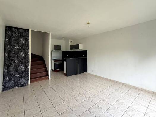 Duplex à louer 610 € 2 pièces 1 chambre 42,4 m² RDC Gaillon 27600