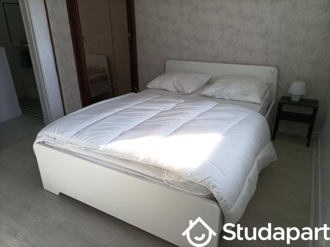 Appartement 2 pièces 25 m² · à La Ville-du-Bois · 25 m² · 565 €
