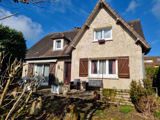 Maison à vendre 289 000 € 5 pièces 4 chambres 142 m² 920 m² de terrain Auneau-Bleury-Saint-Symphorien 28700