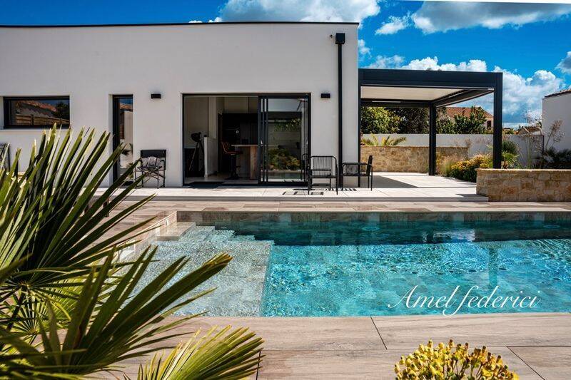 Maison 5 pièces 120 m² · à Saint-Gilles-Croix-de-Vie · 120 m² · 1 475 000 €