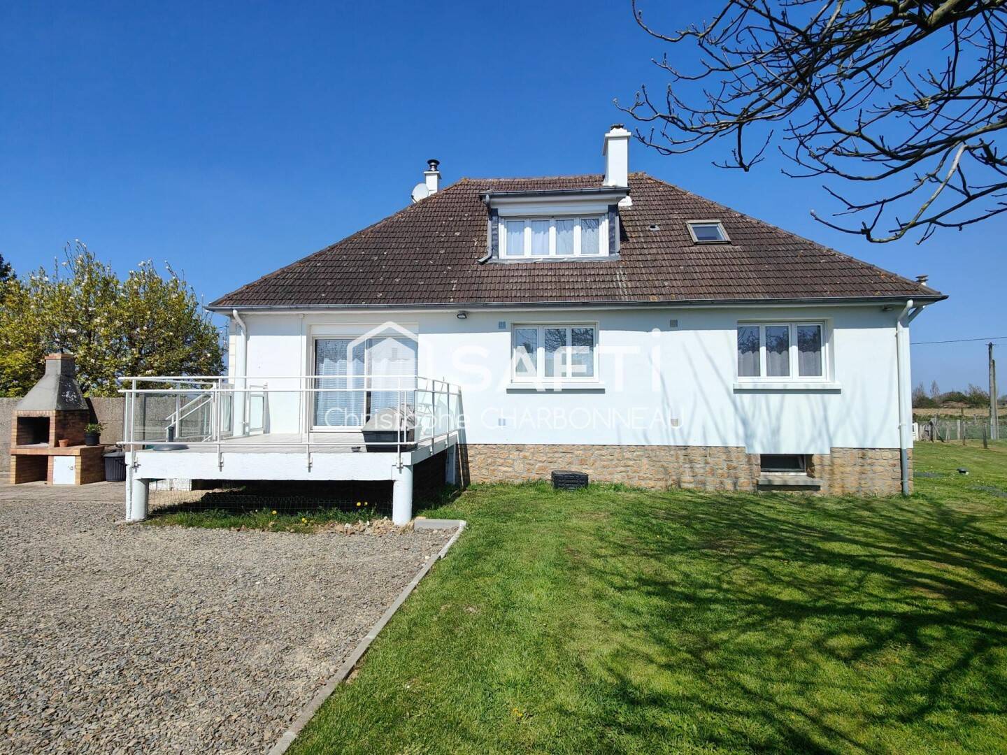 Maison 8 pièces 133 m² · à Saint-Senier-sous-Avranches · 133 m² · 273 950 €