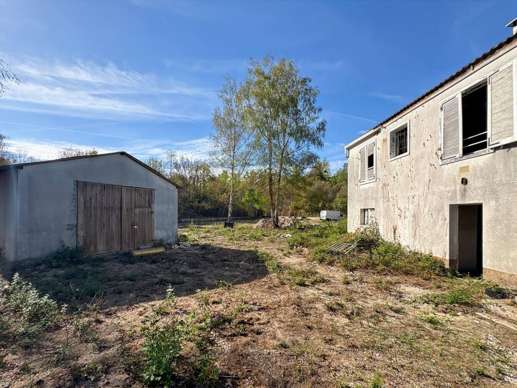 Maison 2 pièces 59 m² · à Gièvres · 59 m² · 38 500 €