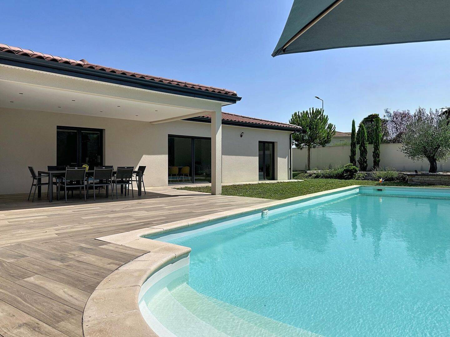 Maison 3 pièces 111 m² · à Andrézieux-Bouthéon · 111 m² · 389 000 €