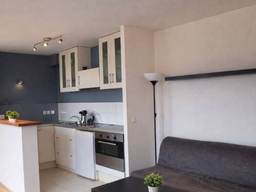 Appartement à vendre 105 000 € 1 pièce 33 m² Étage 4/4 Rive Droite-Apport Paris Gare Corbeil-Essonnes 91100