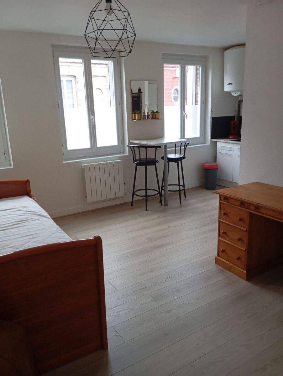 Appartement 1 pièce 20 m² · à Amiens · 20 m² · 550 €