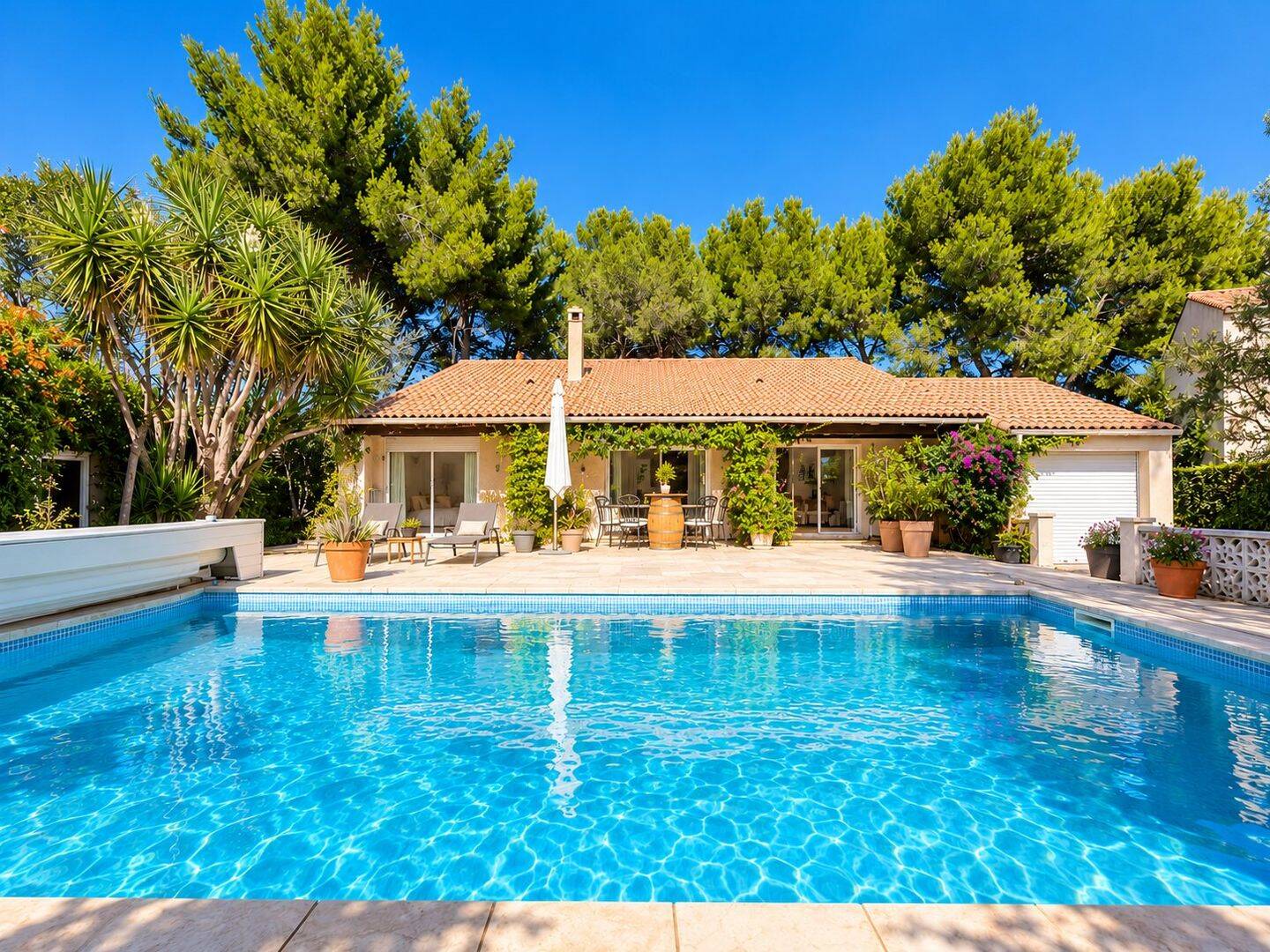 Maison 4 pièces 114 m² · à Rognac · 114 m² · 575 000 €