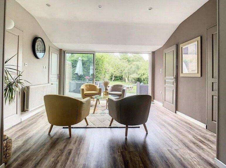 Maison 6 pièces 158 m² · à La Chapelle-d'Armentières · 158 m² · 410 000 €