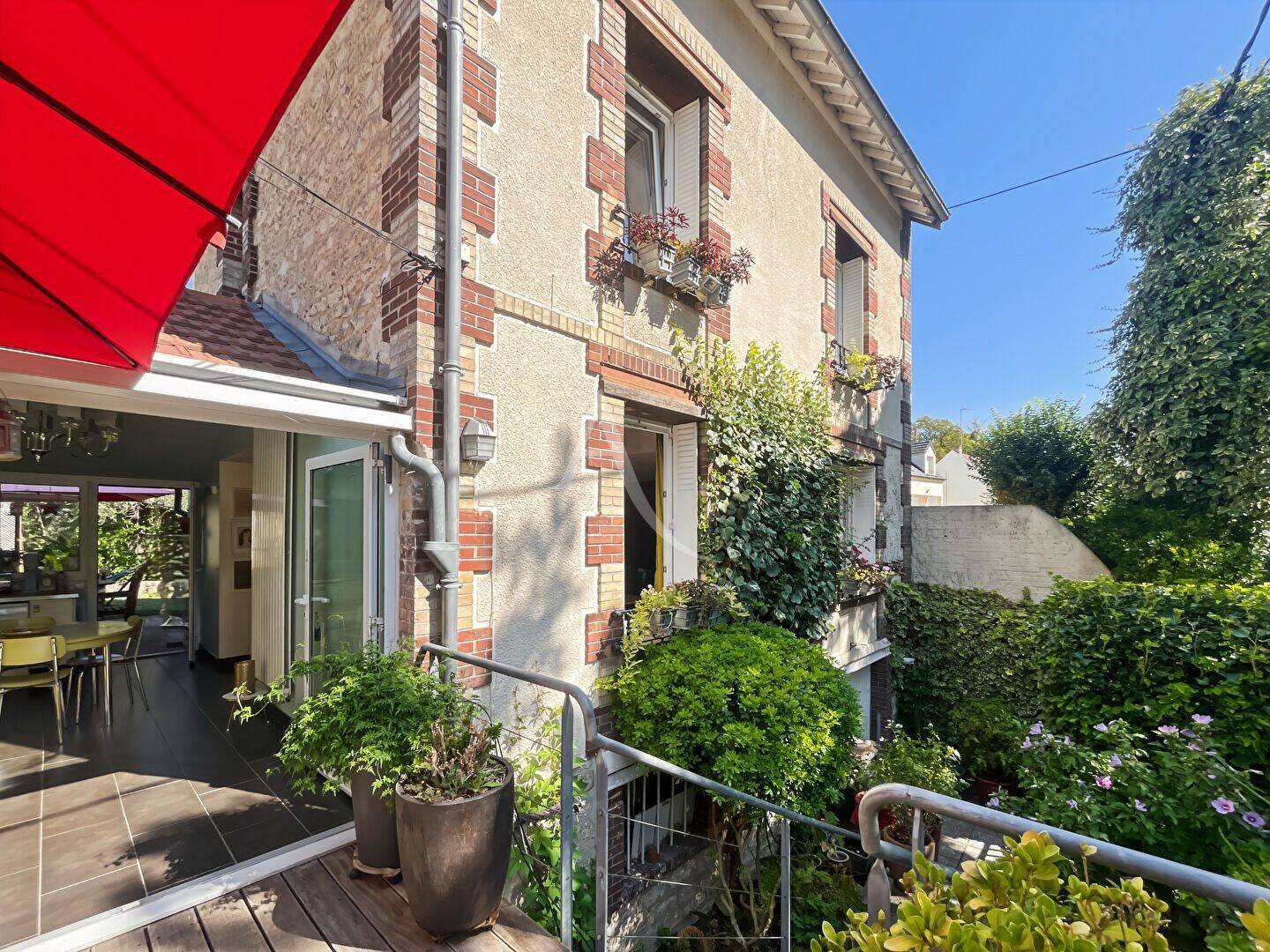 Maison 5 pièces 124 m² · à Juziers · 124 m² · 370 000 €