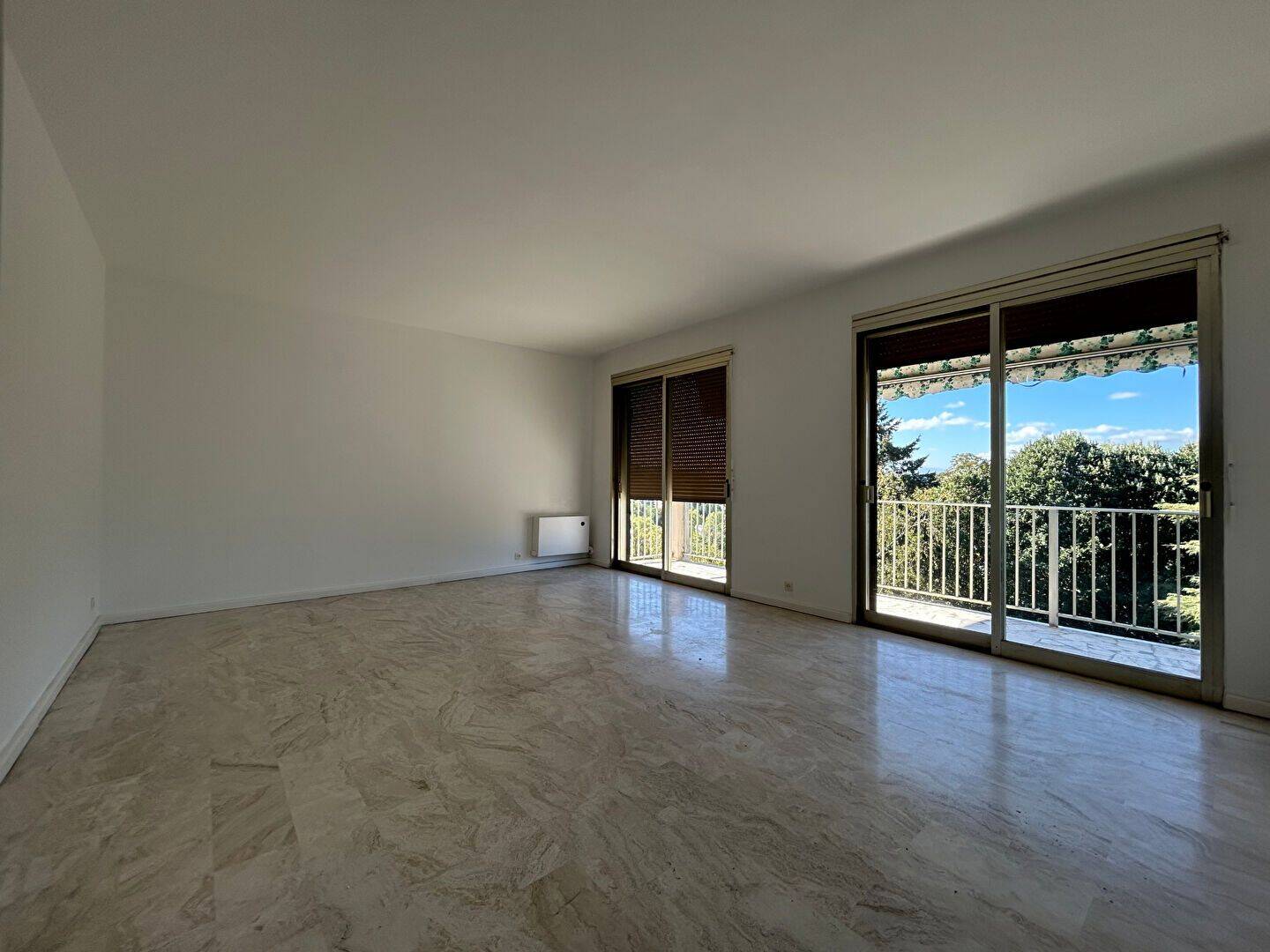 Appartement 4 pièces 102 m² · à Écully · 102 m² · 1 389 €/mois