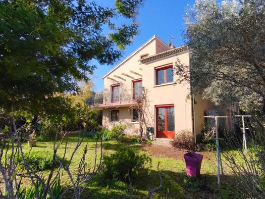 Maison à vendre 560 000 € 6 pièces 5 chambres 125 m² 703 m² de terrain Sainte Musse La Garde 83130