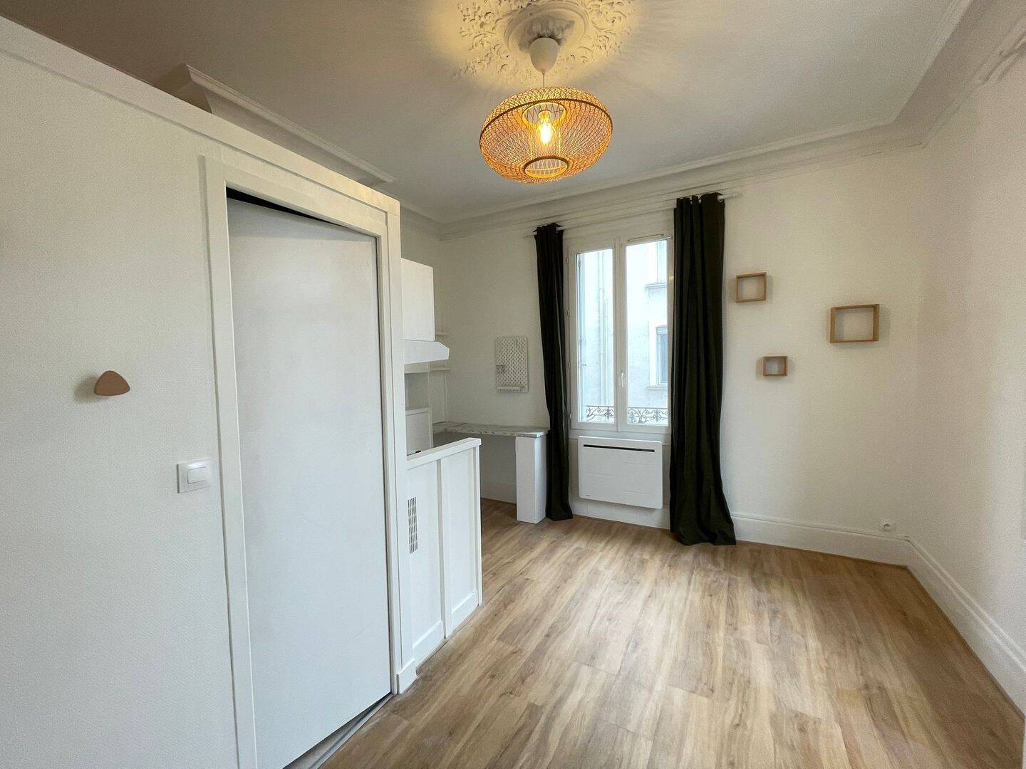Appartement 1 pièce 15 m² · à Tours · 14,8 m² · 400 €