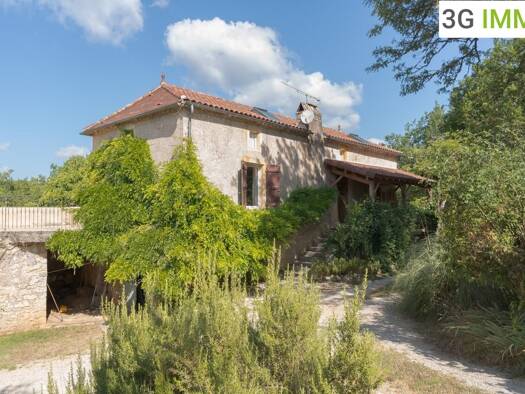 Maison à vendre 335 000 € 5 pièces 3 chambres 100 m² 40 000 m² de terrain Caillac 46140