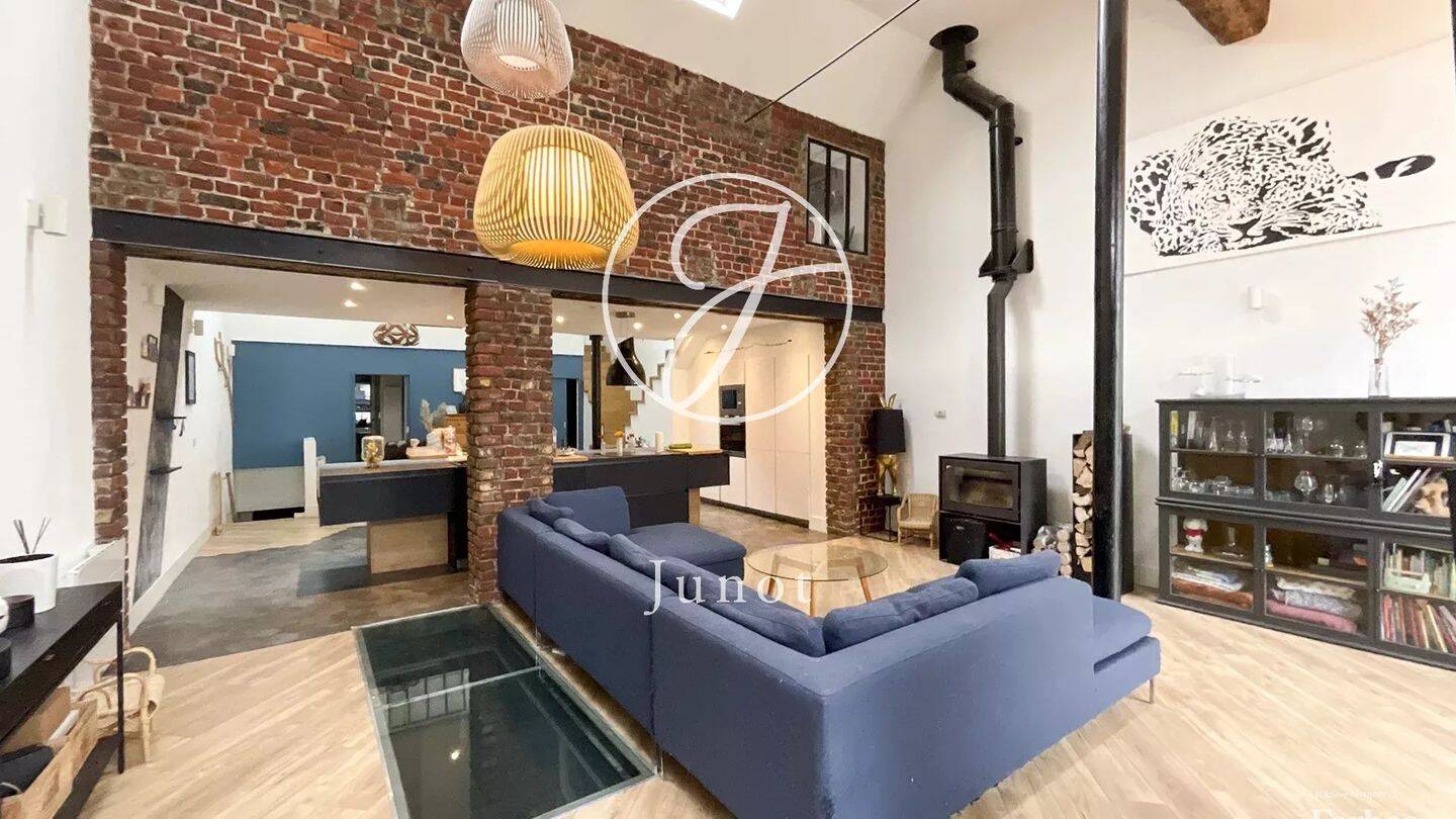 Maison 6 pièces 229 m² · à Tourcoing · 229,1 m² · 390 000 €