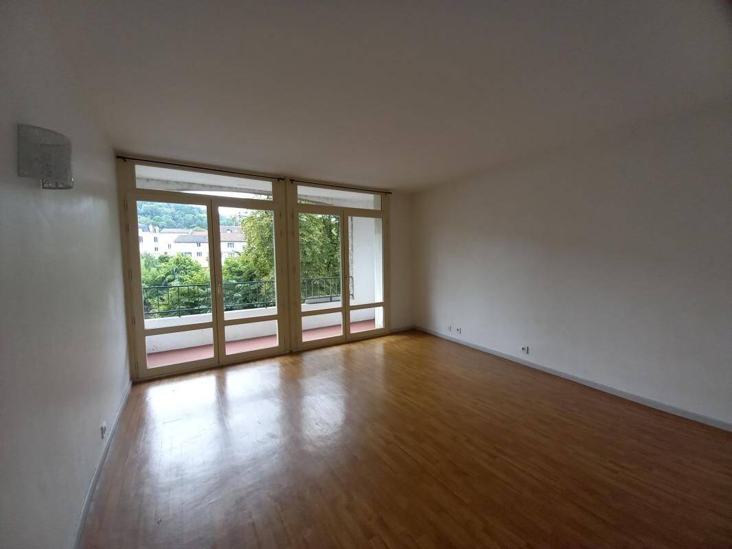 Appartement 1 pièce 35 m² · à Figeac · 35 m² · 443 €/mois