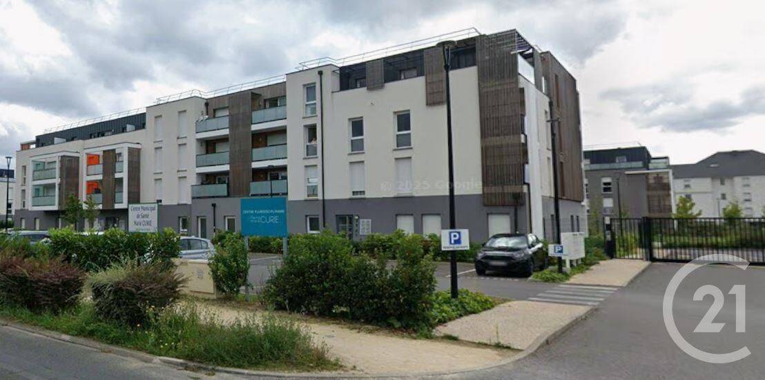Appartement 3 pièces 56 m² · à Vaux-le-Pénil · 56,3 m² · 990 €