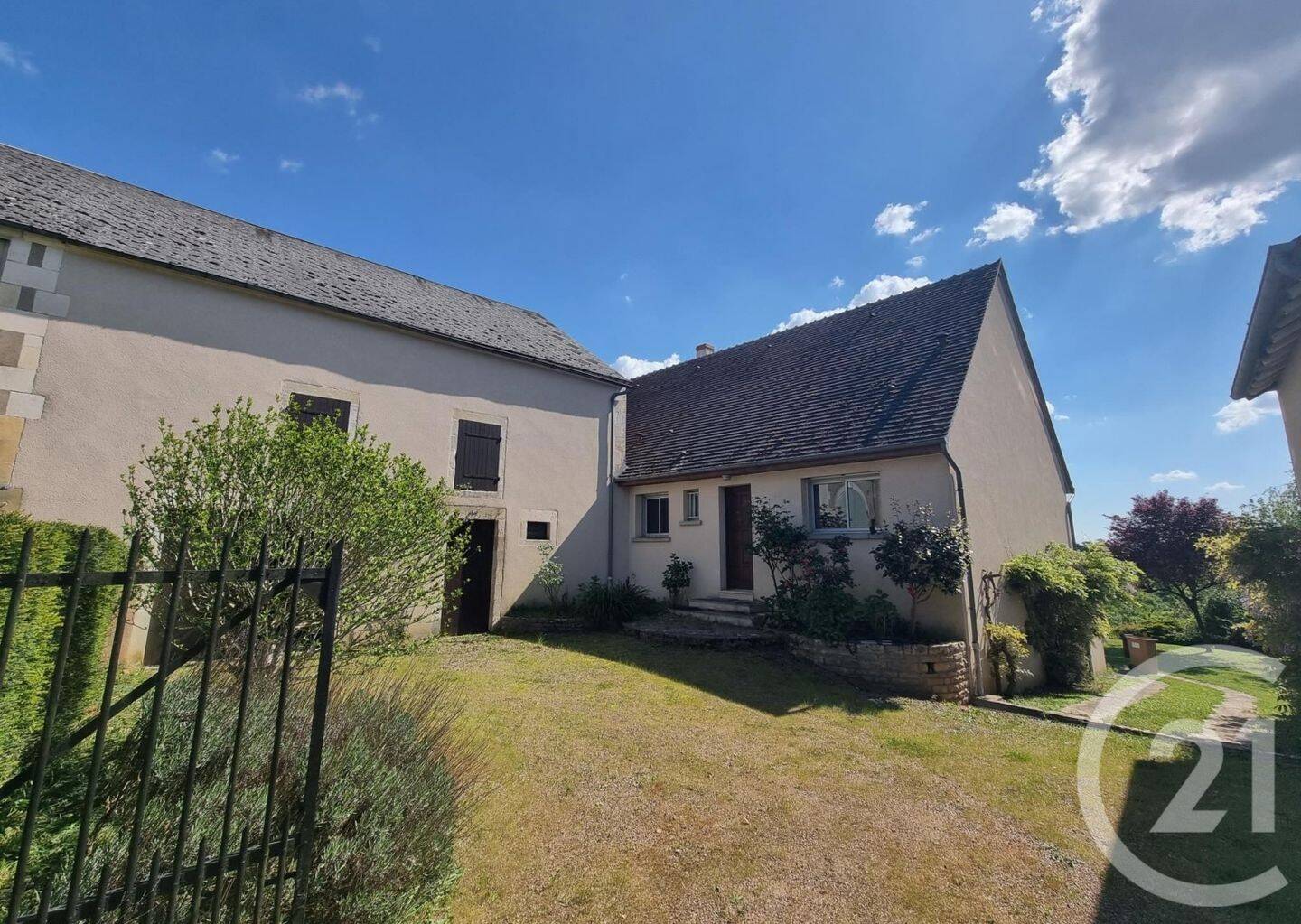 Maison 8 pièces 250 m² · à Pouilly-sur-Loire · 250 m² · 198 000 €