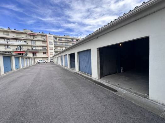 Parking à louer 90 € Boutonnet Montpellier 34090