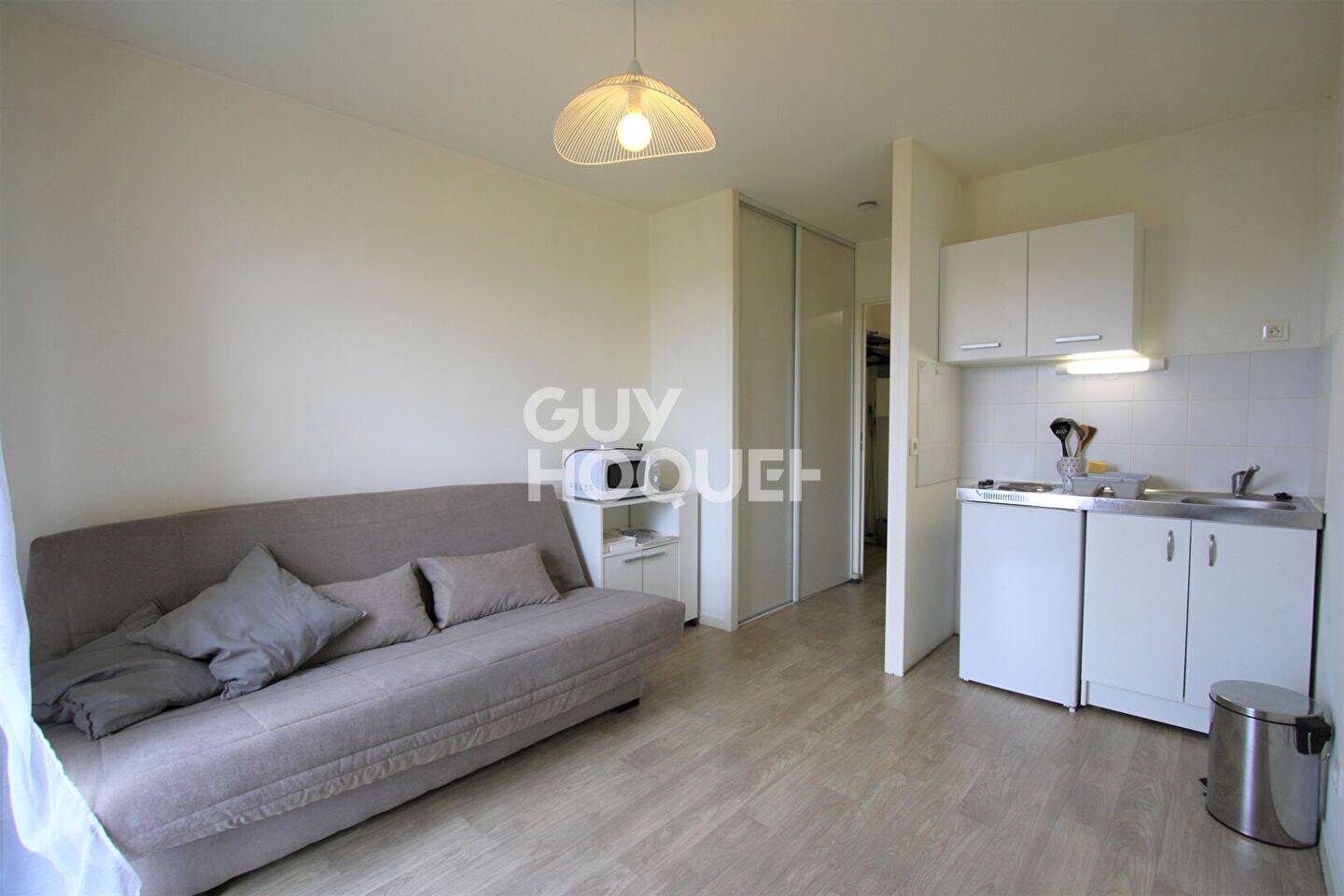 Appartement 1 pièce 18 m² · à Orléans · 18,3 m² · 420 €/mois