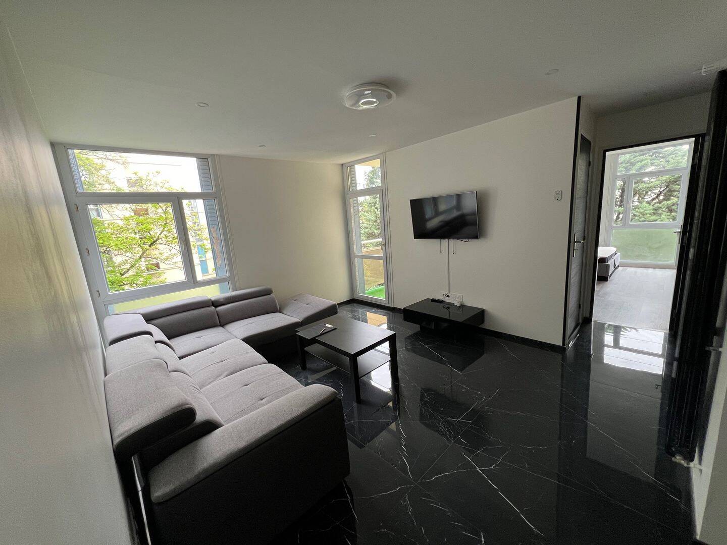 Appartement 3 pièces 59 m² · à Lyon 8ème Arrondissement · 59 m² · 1 039 €/mois