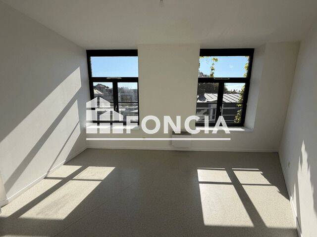 Appartement 3 pièces 64 m² · à Tourcoing · 64,4 m² · 741 €