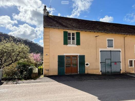 Maison à vendre 80 000 € 4 pièces 4 chambres 130 m² 3 338 m² de terrain Cuisia 39190