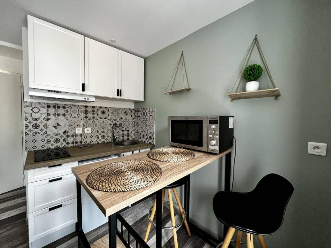 Appartement 1 pièce 19 m² · à Bourgoin-Jallieu · 19 m² · 640 €