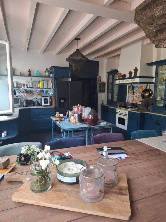 Appartement 2 pièces 90 m² · à Cassaniouze · 90 m² · 600 €