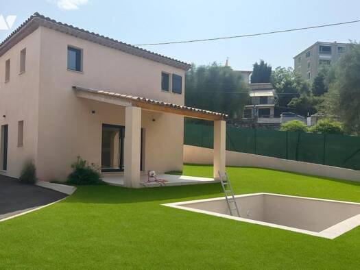 Maison à vendre 755 000 € 5 pièces 4 chambres Tourrette-Levens 06690