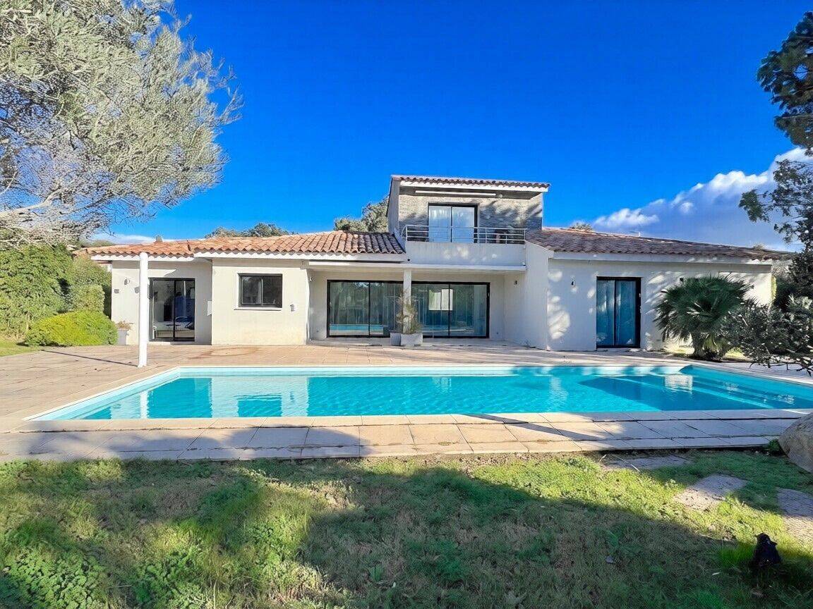 Maison 6 pièces 158 m² · à Porto-Vecchio · 158 m² · 1 190 000 €
