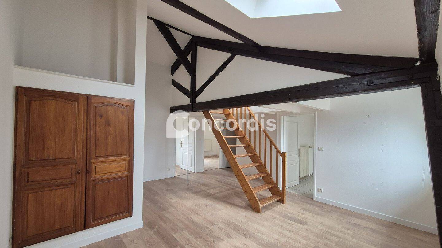 Appartement 4 pièces 52 m² · à Pont-À-Mousson · 51,6 m² · 69 000 €