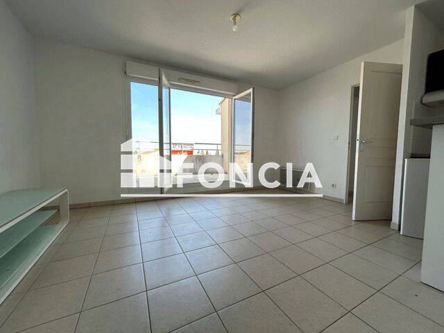 Appartement 2 pièces 38 m² · à Port-Saint-Louis-du-Rhône · 38,3 m² · 590 €
