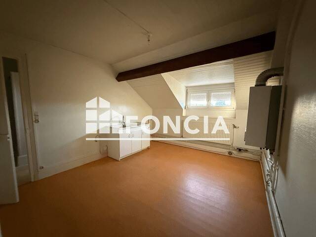 Appartement 2 pièces 83 m² · à Charleville-Mézières · 82,8 m² · 499 €