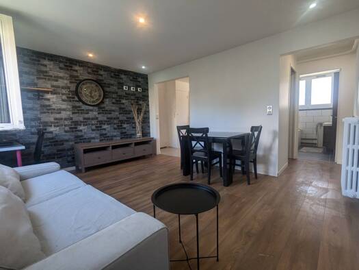 Appartement à louer 1 550 € 3 pièces 2 chambres 60 m² Étage 3/4 Jardin Parisien Clamart 92140