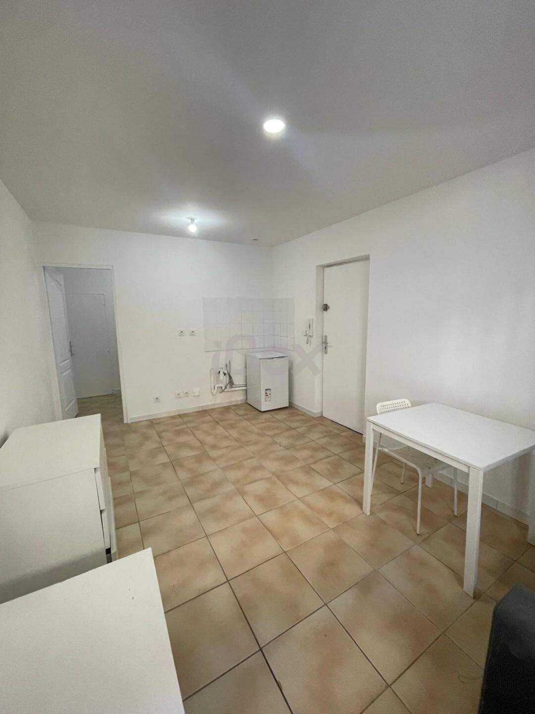Appartement 1 pièce 22 m² · à Toulon · 21,8 m² · 450 €